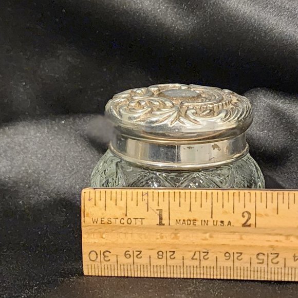 Vintage Avon Vanity Glass Jar with Silver Tone Metal Lid - Picture 7 of 8